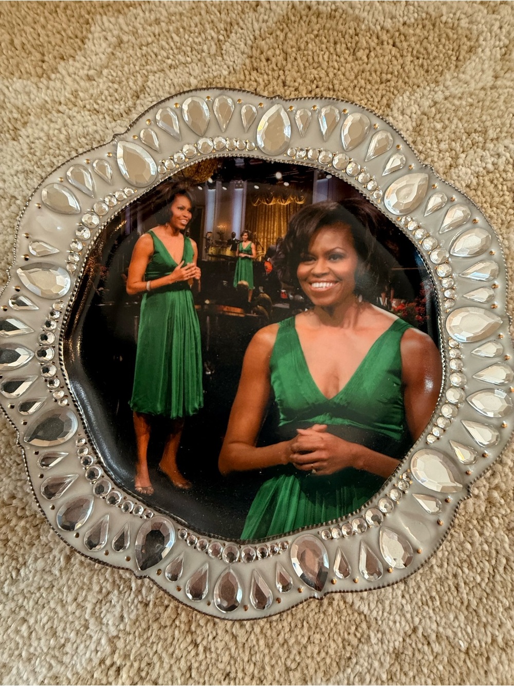 The Bradford Exchange Collector Michelle Obama Plate-“Honoring a Musical Legend”